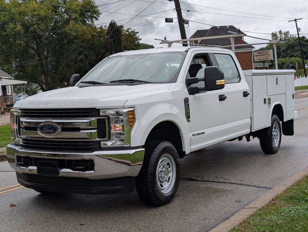 Used 2019 Ford F250 XL w/ Power Equipment Group AWD/4WD image 11