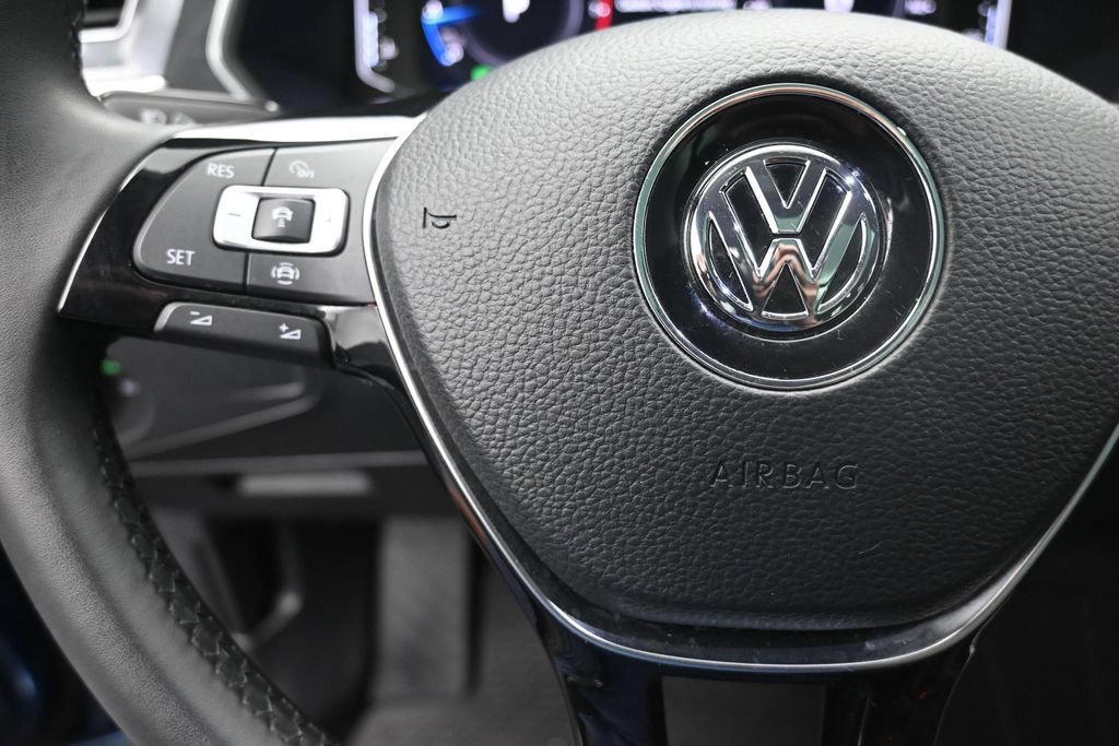 Used 2020 Volkswagen Tiguan SEL FWD image 15