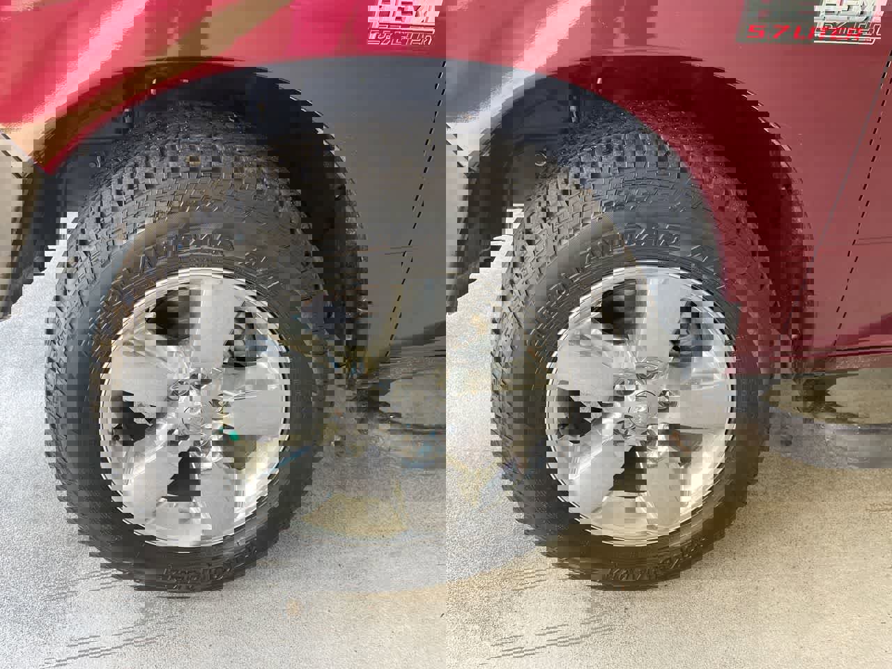 Used 2019 RAM 1500 Big Horn image 11