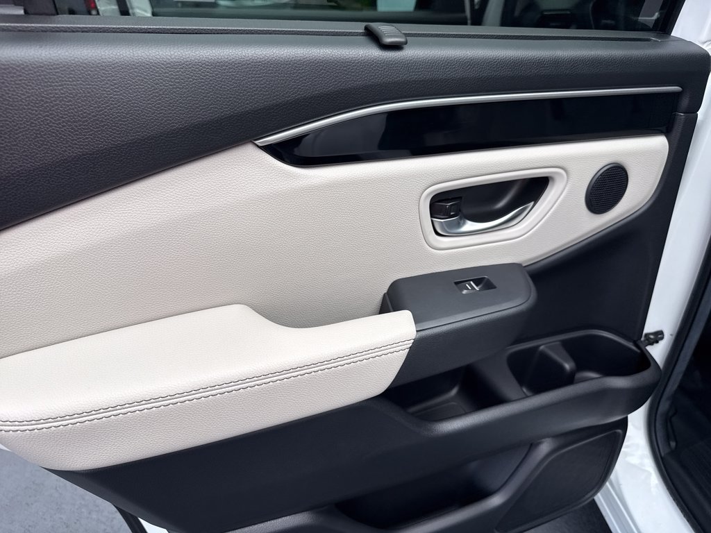 Certified 2026 Honda Pilot EX-L image 17
