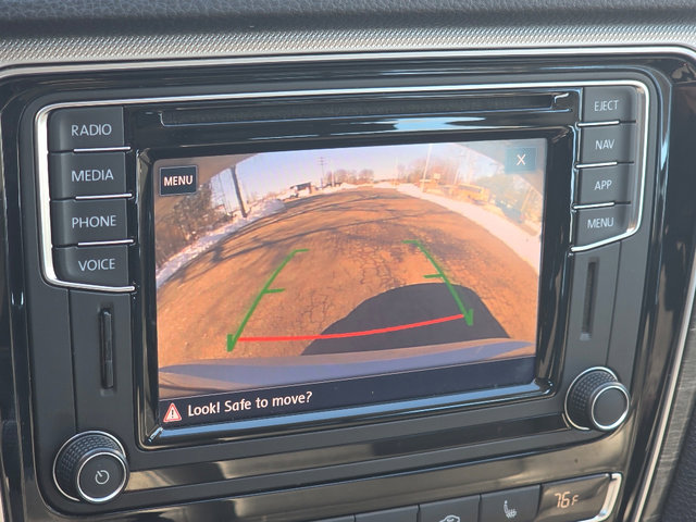 Used 2018 Volkswagen Passat 2.0T SE image 31