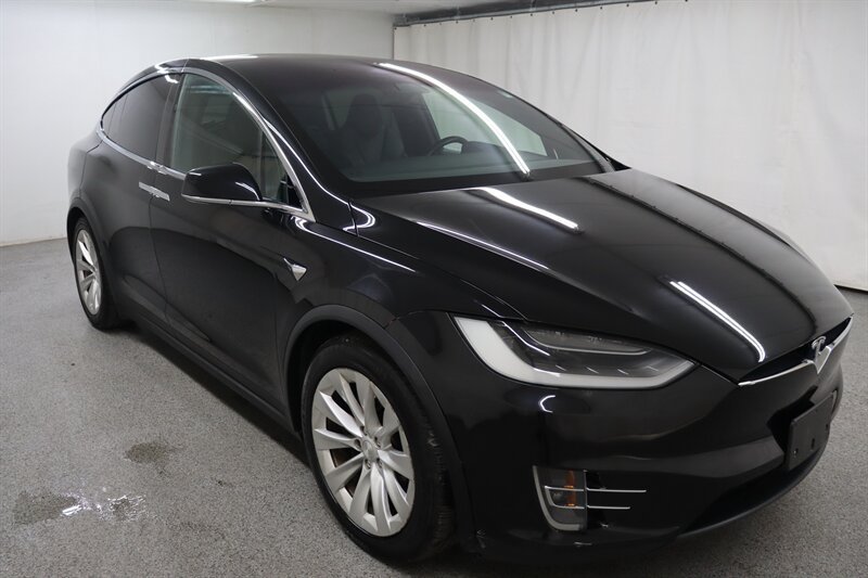 Used 2017 Tesla Model X 100D AWD/4WD image 1