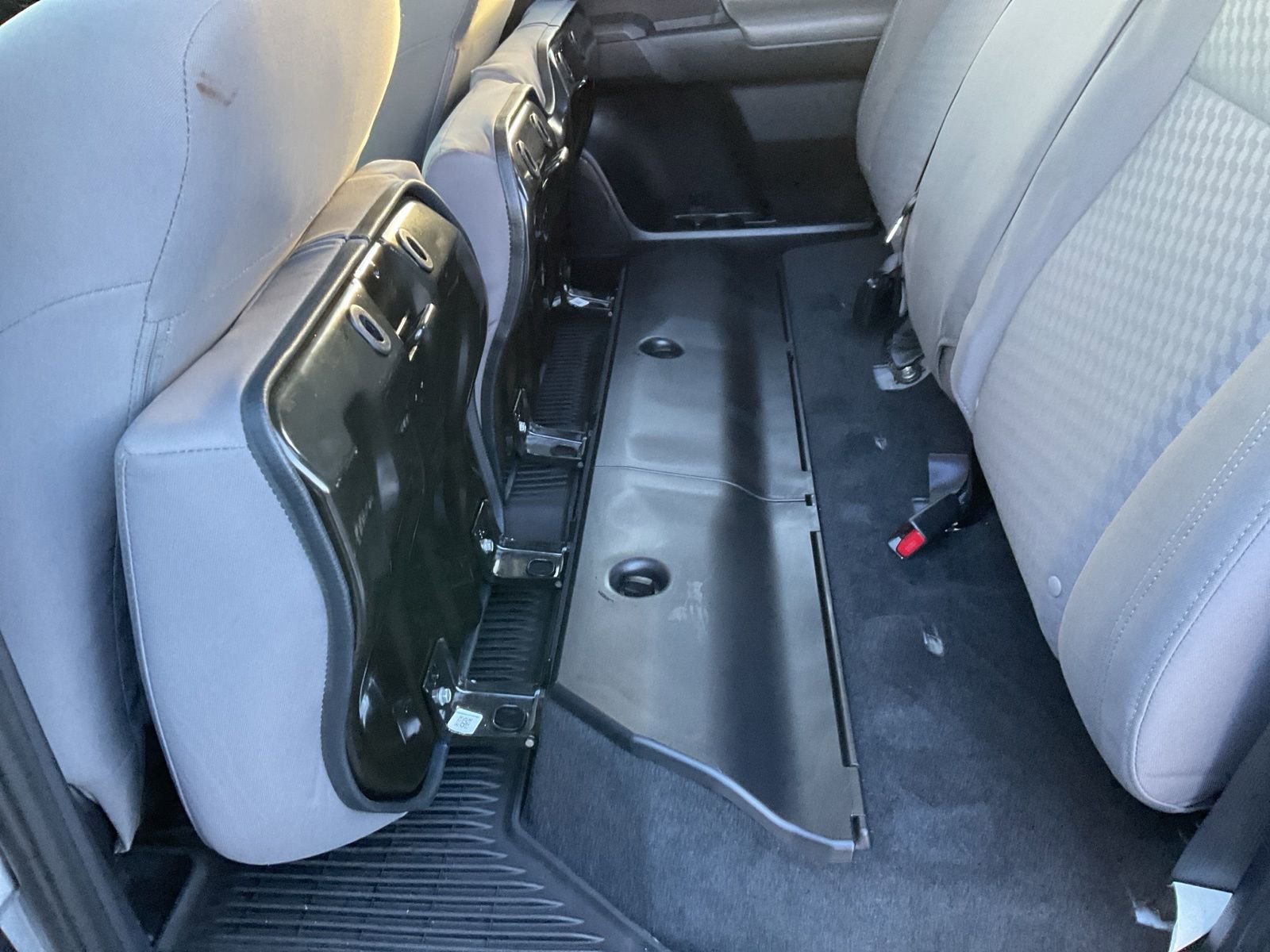 Used 2020 Toyota Tacoma SR image 19