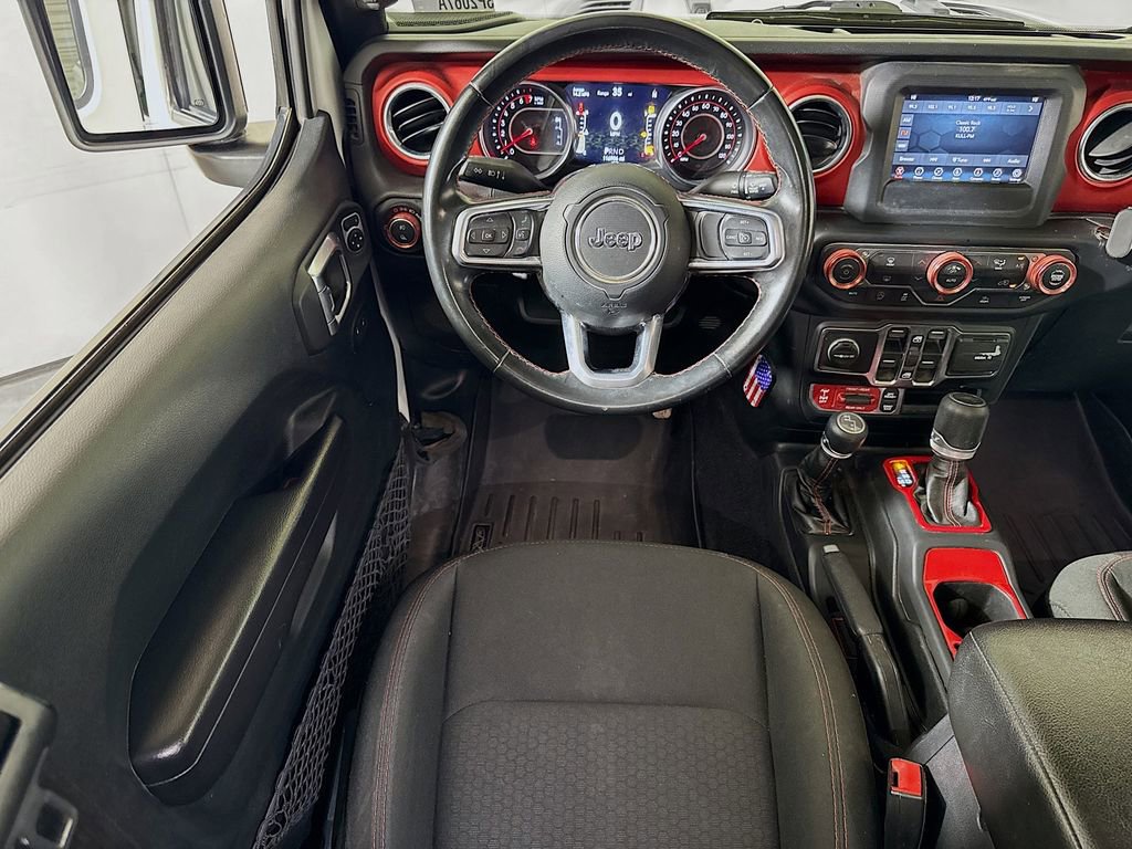 Used 2020 Jeep Gladiator Rubicon w/ Trailer Tow Package AWD/4WD image 18