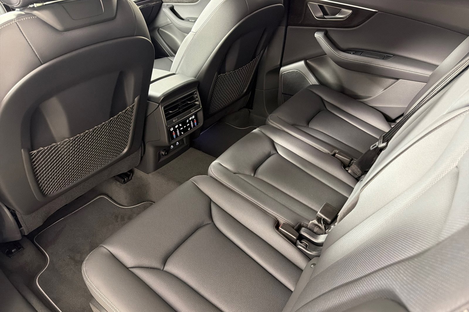 New 2026 Audi Q7 3.0T Premium Plus AWD/4WD image 11