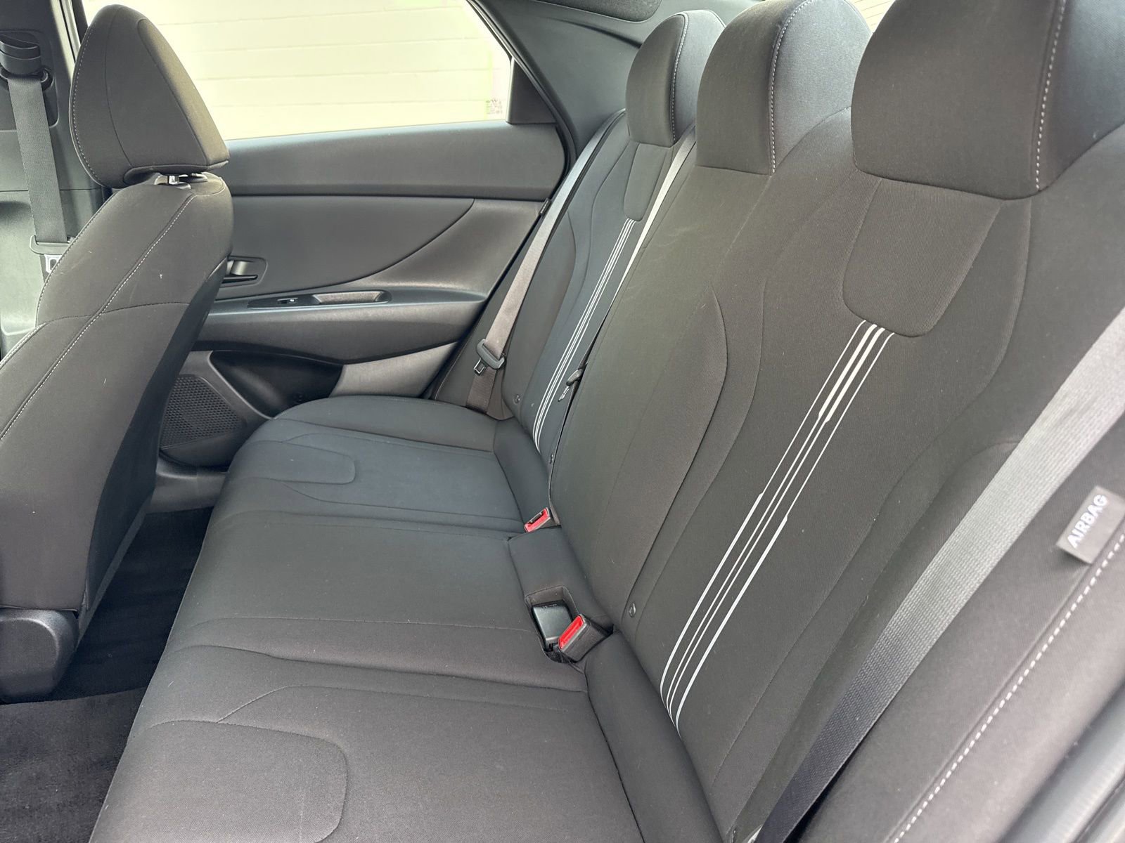 Certified 2025 Hyundai Elantra Sport image 13