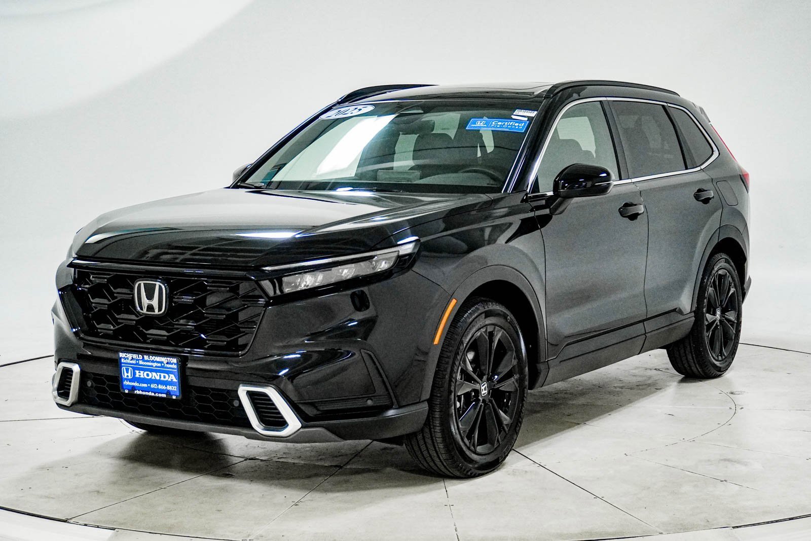 Certified 2025 Honda CR-V Sport Touring image 3