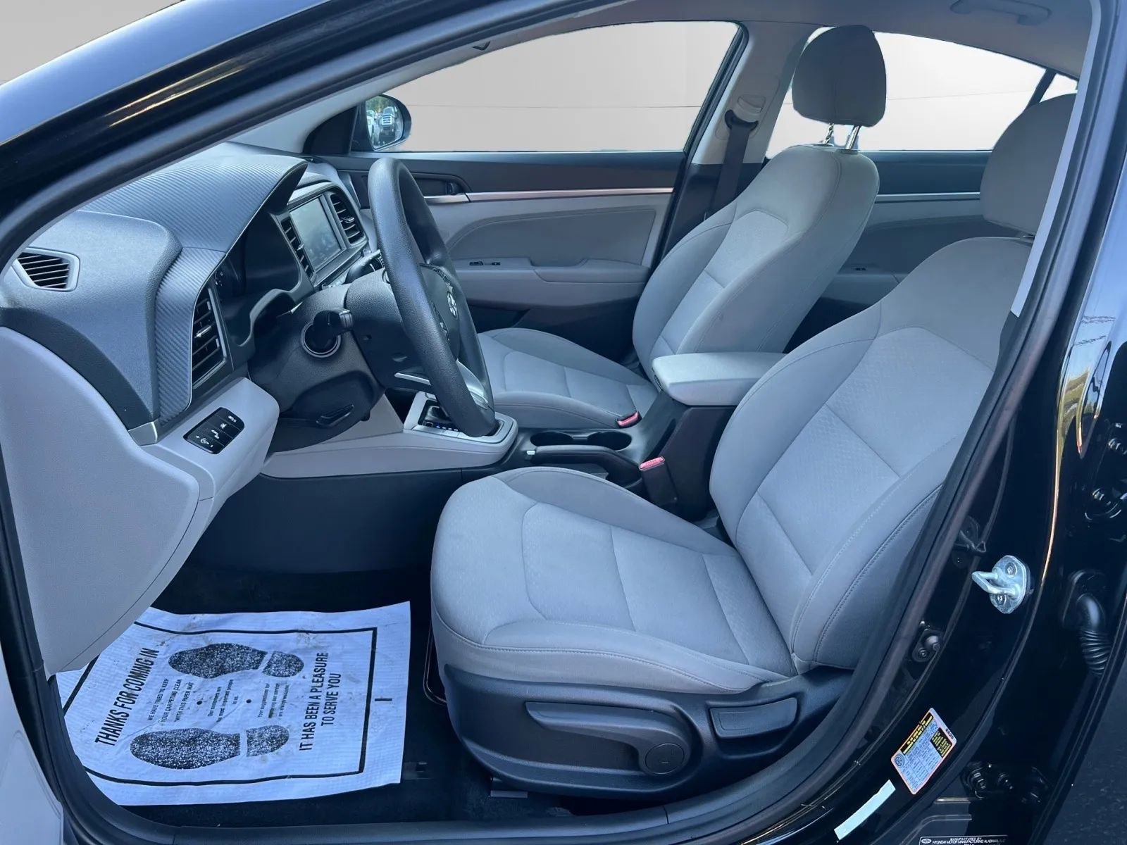 Used 2020 Hyundai Elantra SEL image 13