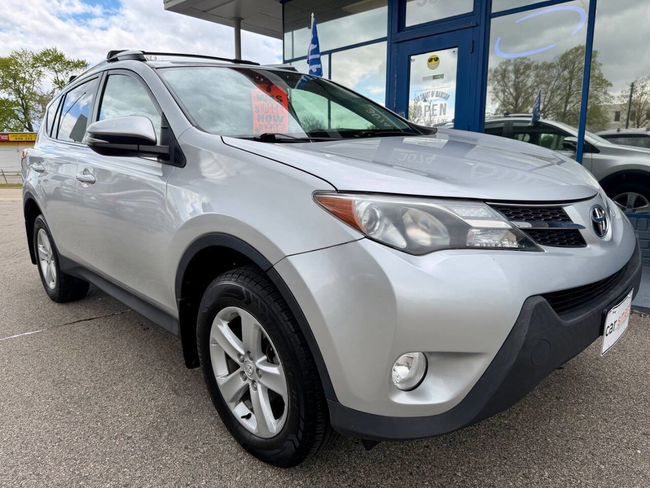 Used 2014 Toyota RAV4 XLE AWD/4WD image 8
