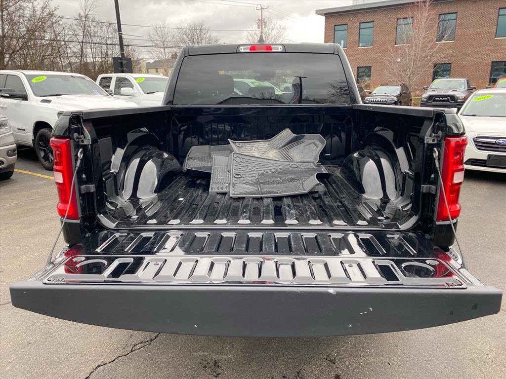 Used 2025 RAM 1500 Big Horn AWD/4WD image 22
