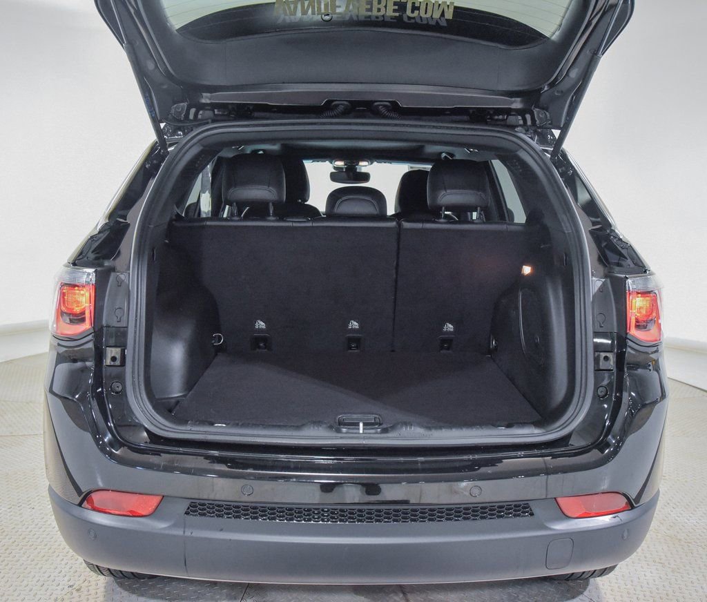 Used 2024 Jeep Compass Limited w/ Sun and Sound Group image 14