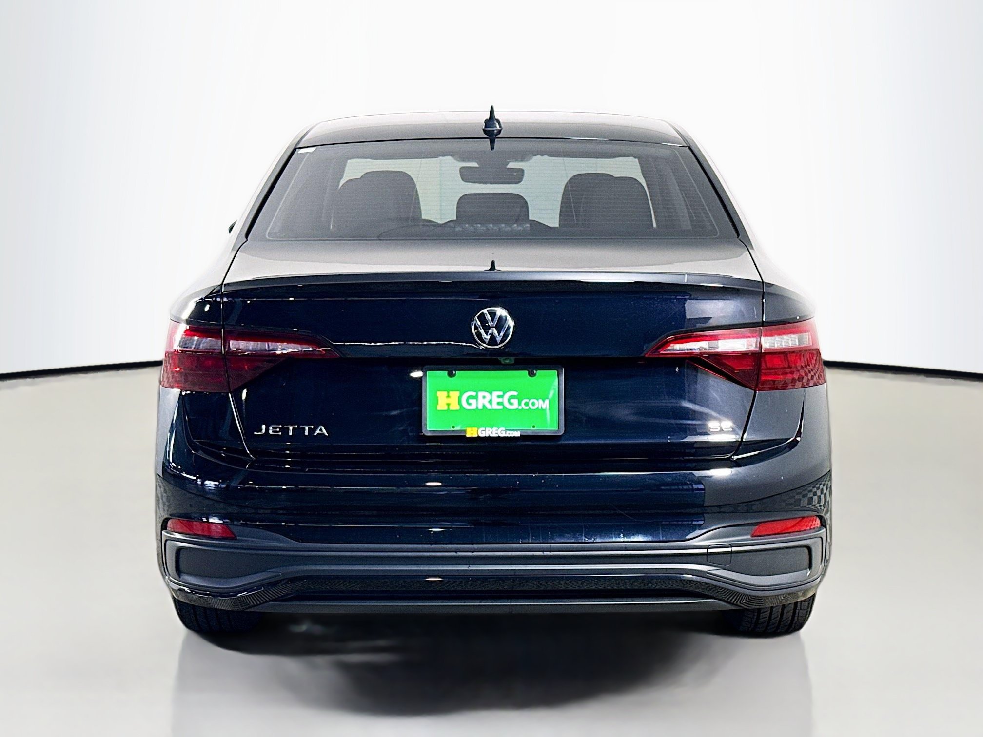 Used 2023 Volkswagen Jetta SE w/ Panoramic Sunroof Package FWD image 8