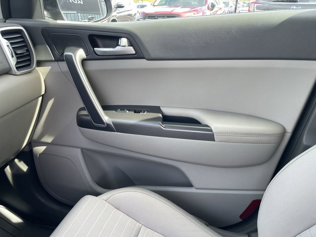 Used 2019 Kia Sportage LX w/ LX Popular Package AWD/4WD image 19