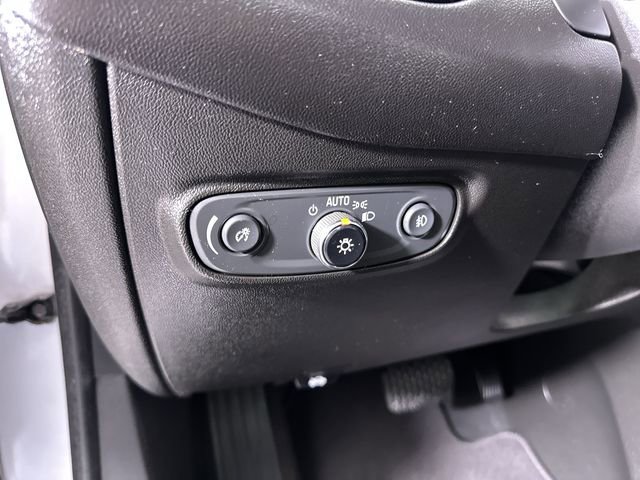 Used 2022 Chevrolet Equinox Premier image 18