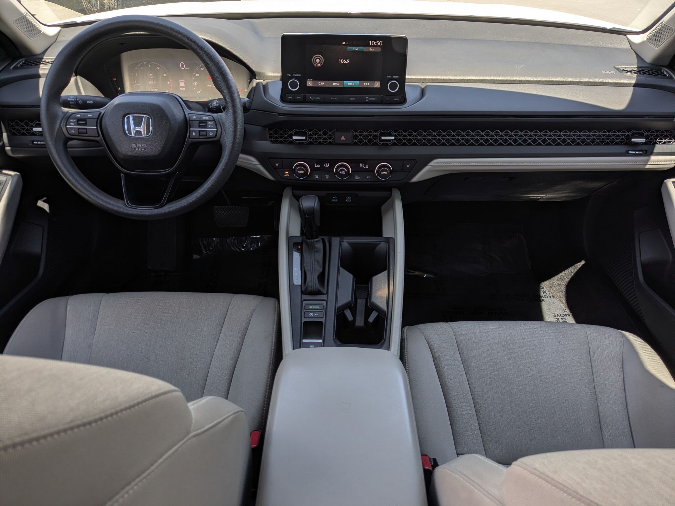 Used 2025 Honda Accord SE image 31