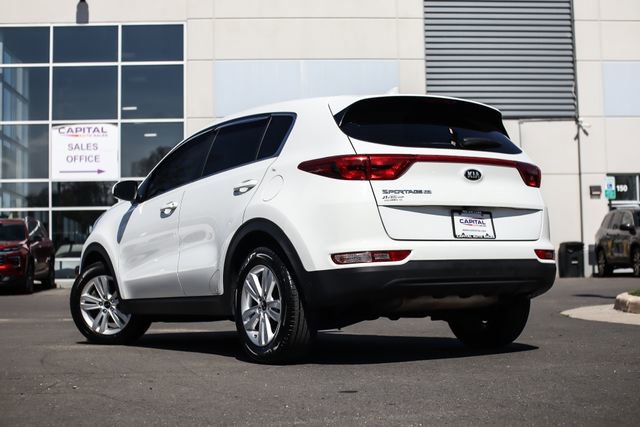 Used 2018 Kia Sportage LX FWD image 2