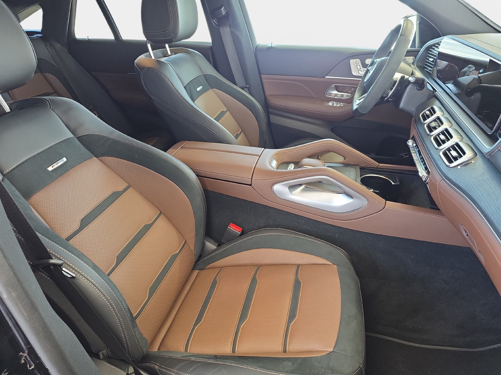 Certified 2025 Mercedes-Benz GLE 53 AMG 4MATIC Coupe image 10