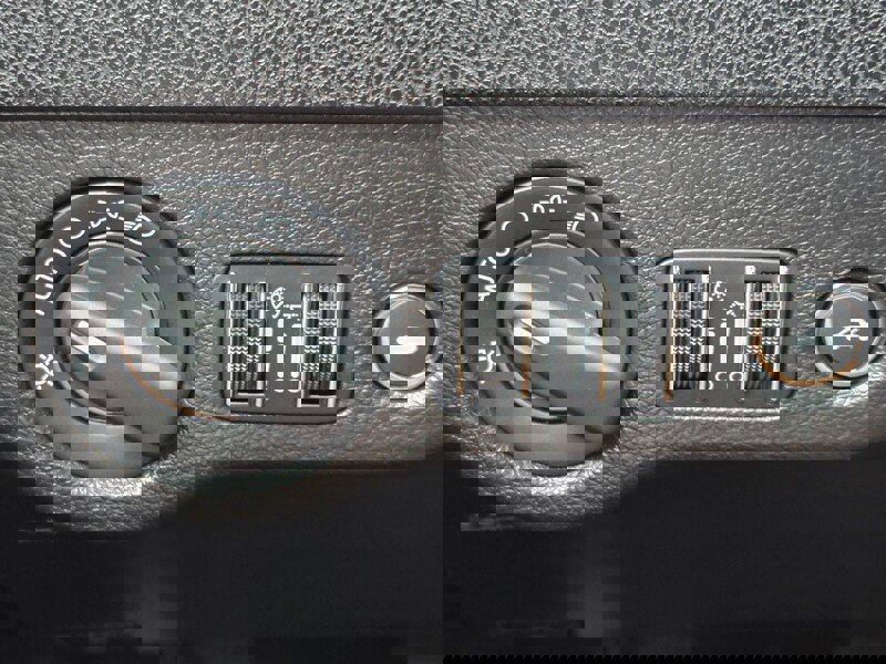 Certified 2023 Dodge Charger SXT image 21