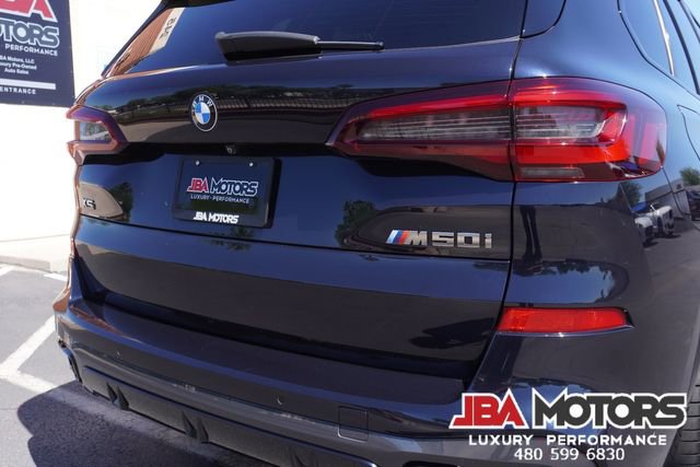 Used 2021 BMW X5 M50i w/ Executive Package image 56