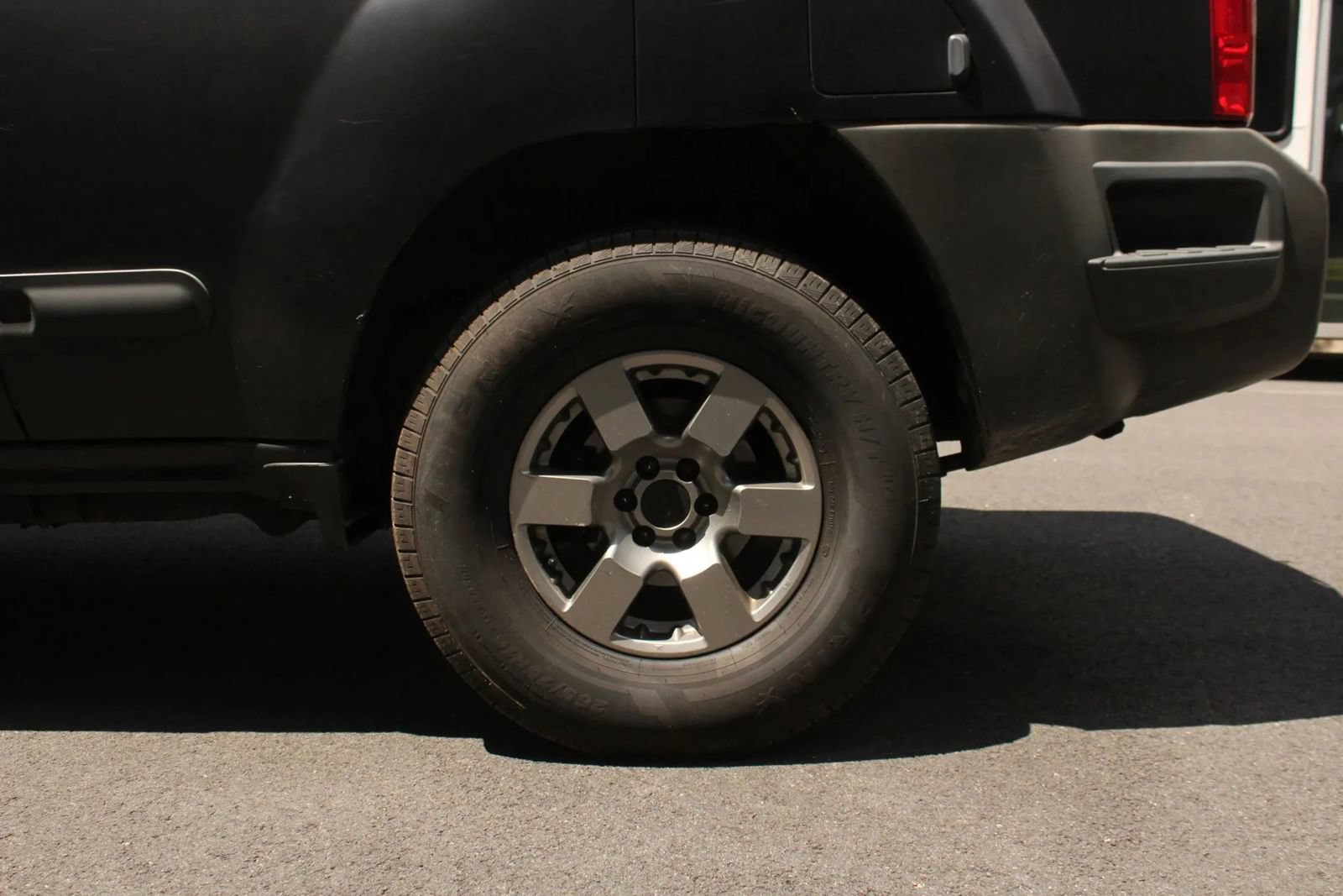 Used 2012 Nissan Xterra PRO-4X w/ Pro-4x Leather Pkg AWD/4WD image 10