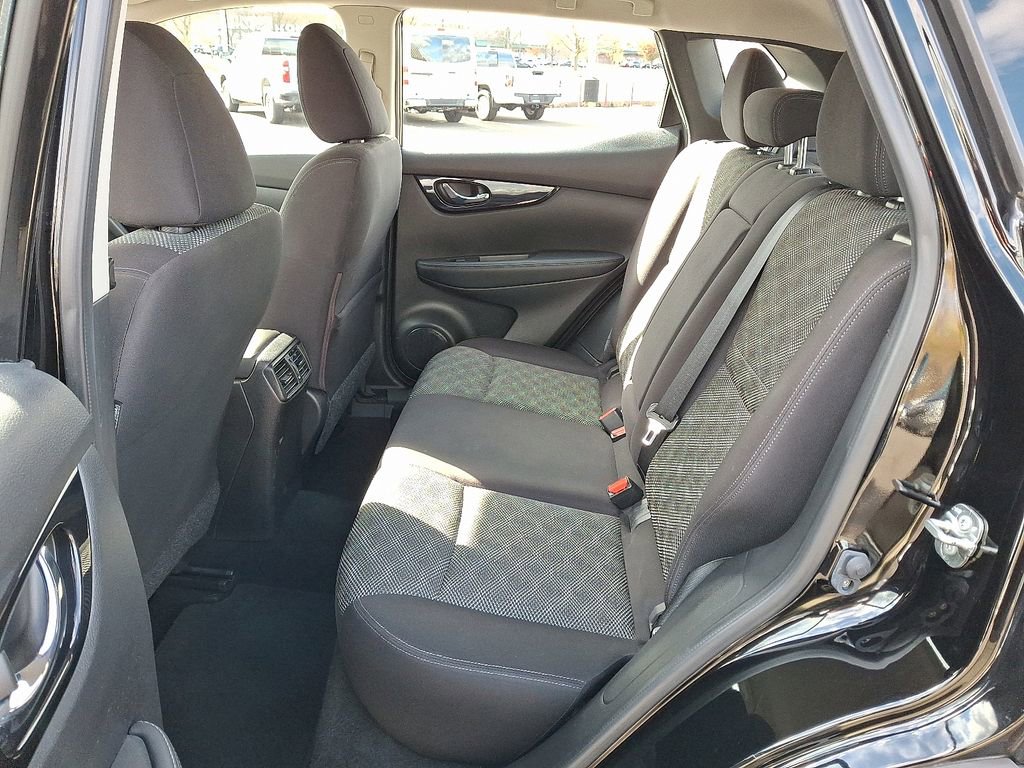 Used 2019 Nissan Rogue Sport SV image 10