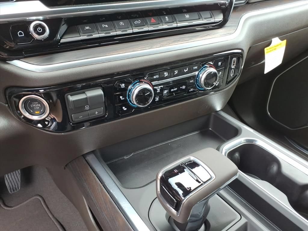 New 2026 GMC Sierra 1500 SLT w/ SLT Premium Plus Package AWD/4WD image 18