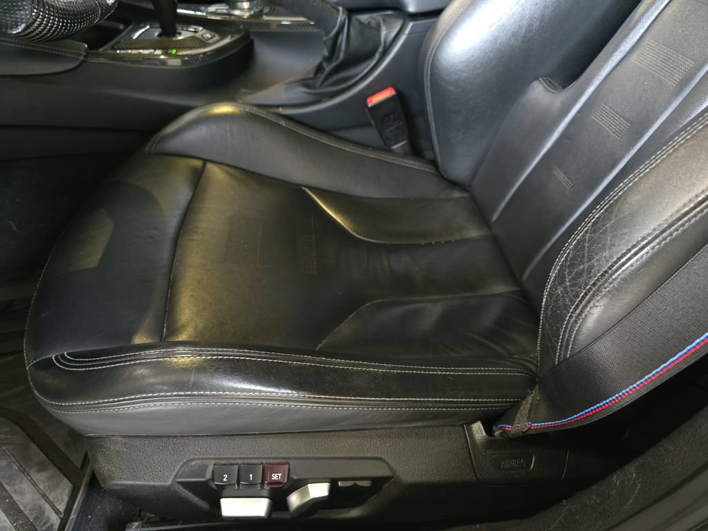 Used 2018 BMW M3 RWD image 31