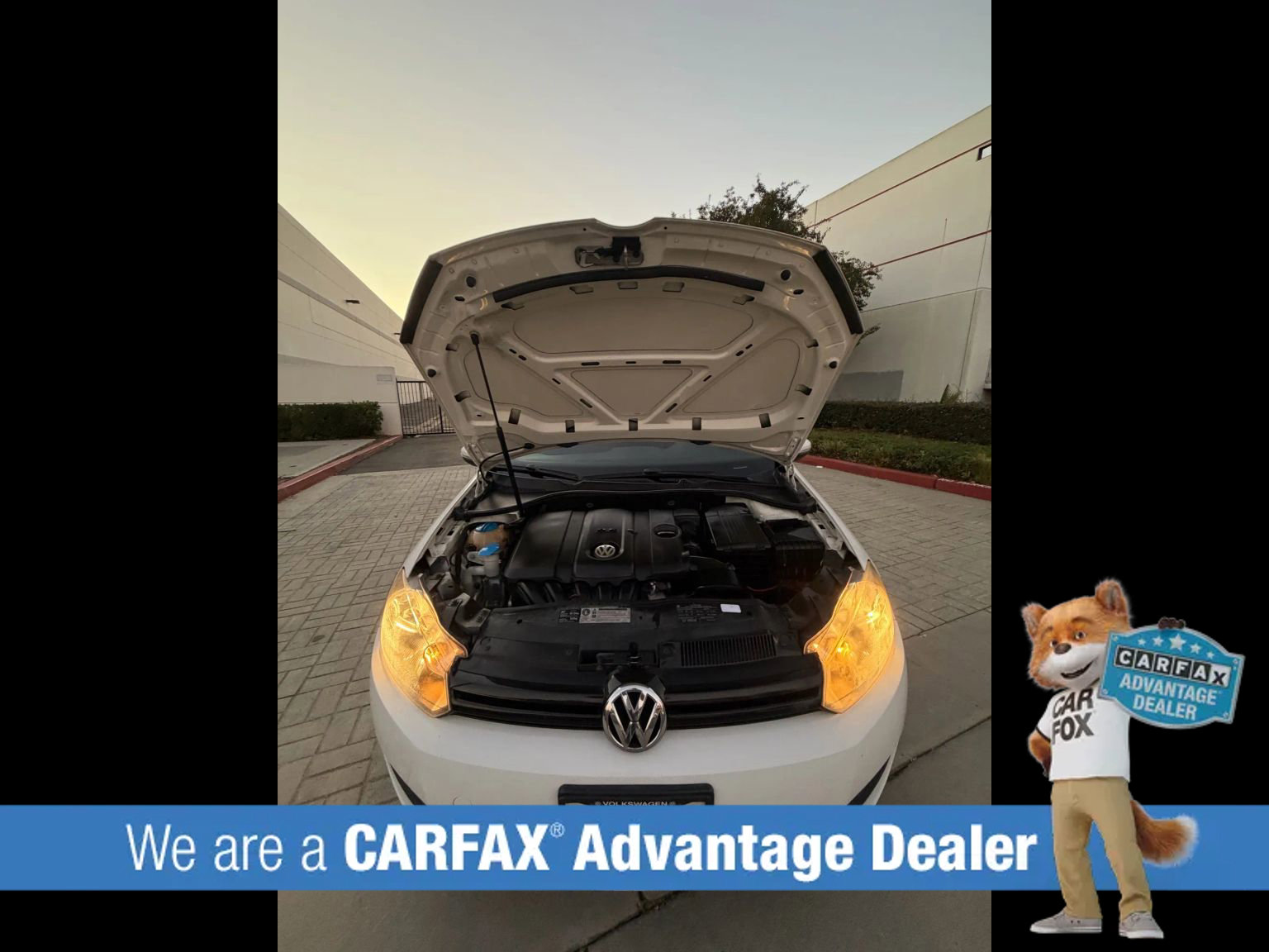 Used 2010 Volkswagen Golf 2-Door image 30