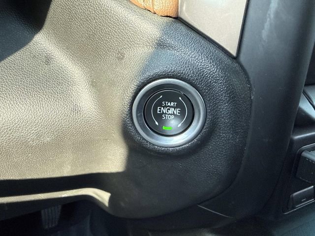 Used 2020 Chevrolet Silverado 1500 High Country w/ Technology Package image 38