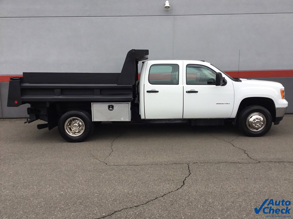 Used 2013 GMC Sierra 3500 W/T w/ Snow Plow Prep Package image 11