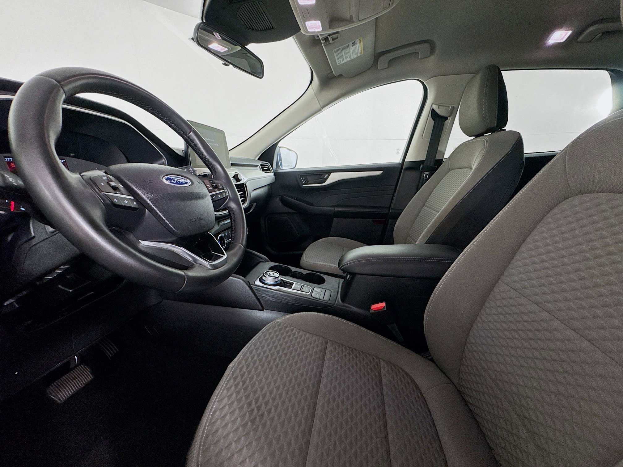 Used 2022 Ford Escape SE w/ Convenience Package image 21