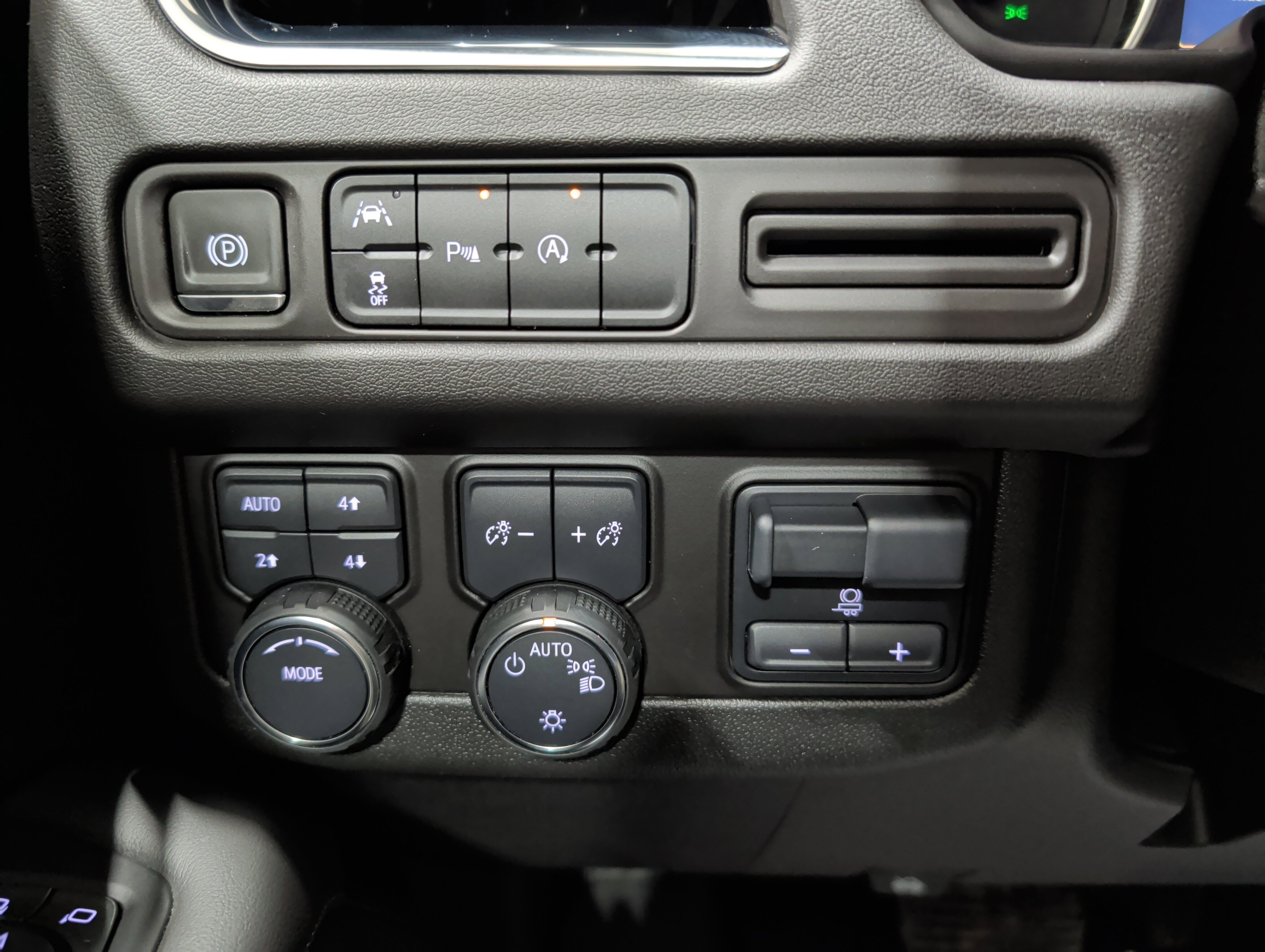 Used 2024 Chevrolet Tahoe LS w/ Driver Alert Package AWD/4WD image 16