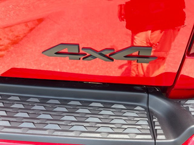 New 2026 RAM 2500 Laramie w/ Night Edition AWD/4WD image 15