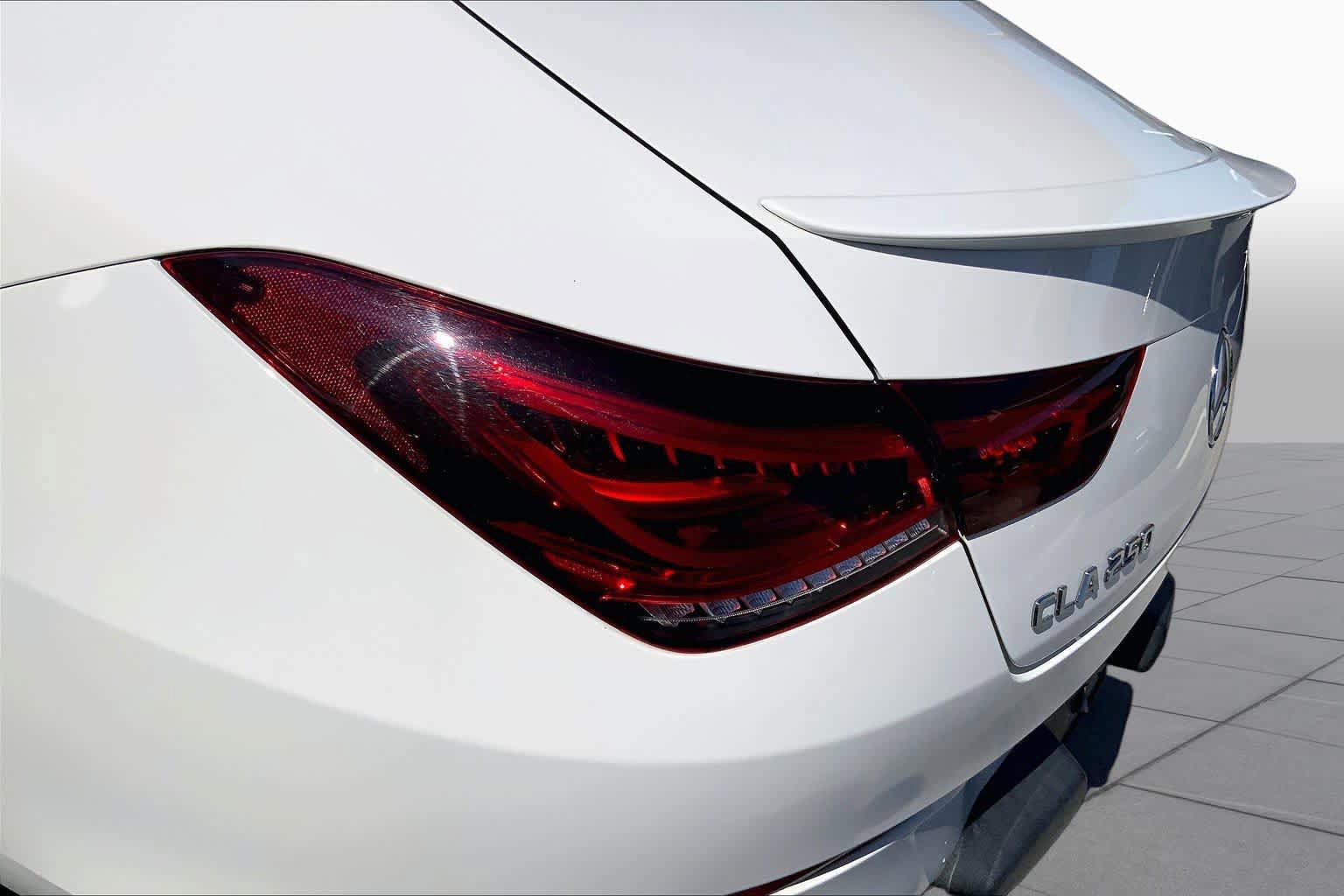 Used 2020 Mercedes-Benz CLA 250 image 28