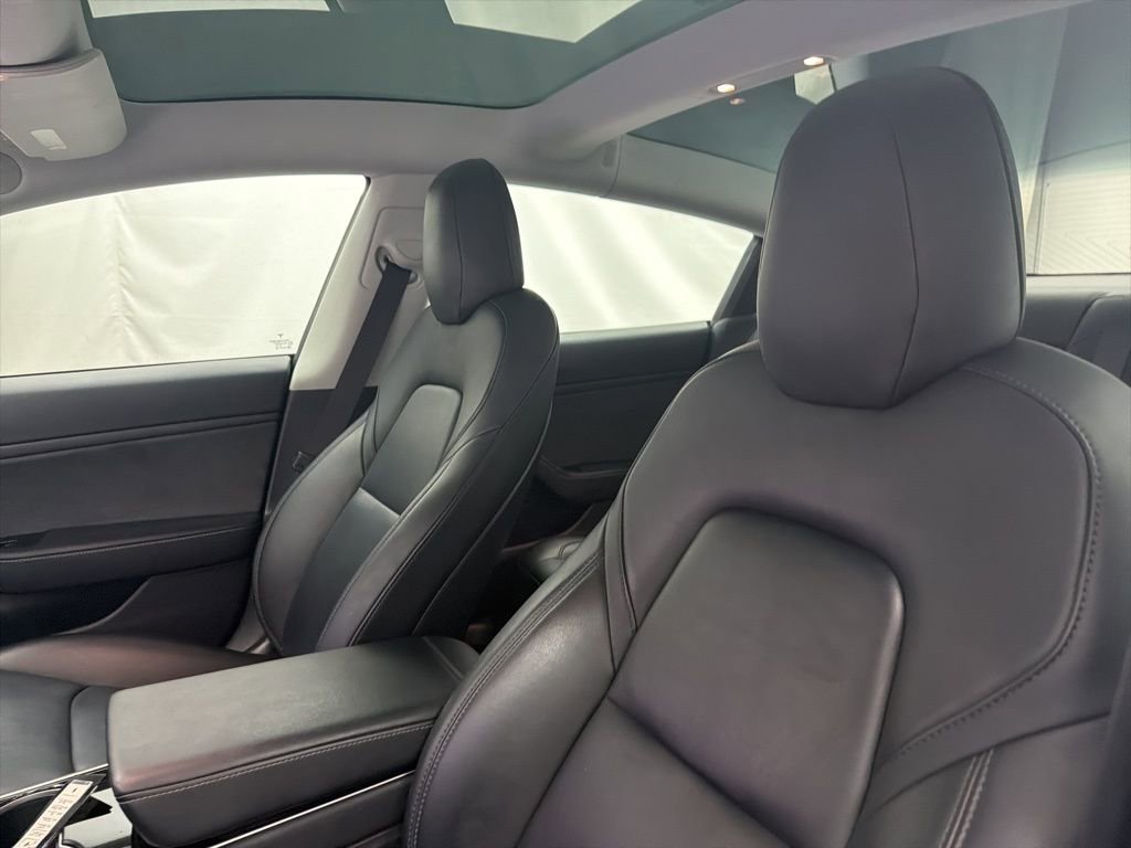 Used 2020 Tesla Model 3 Long Range image 12
