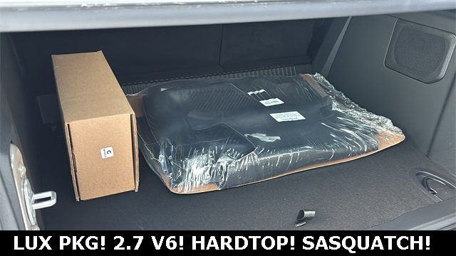 New 2025 Ford Bronco Outer Banks w/ Sasquatch Package image 28