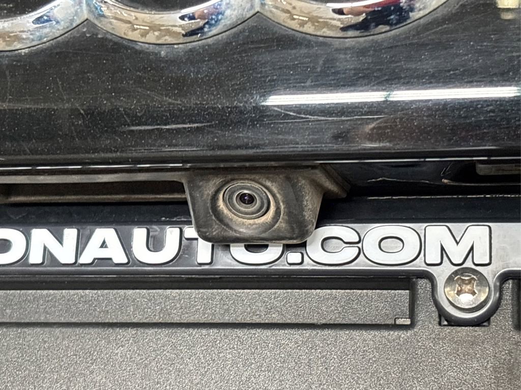 Used 2016 Audi Q3 2.0T Prestige w/ Prestige Package image 16