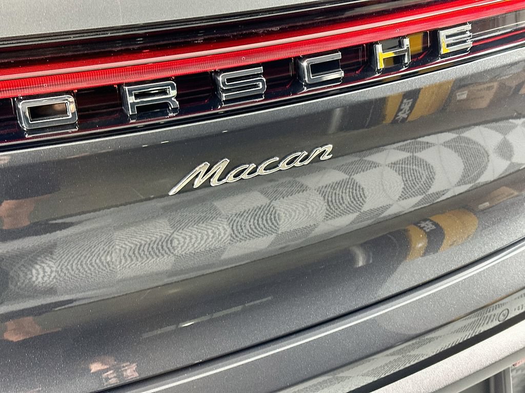 New 2026 Porsche Macan AWD/4WD image 34
