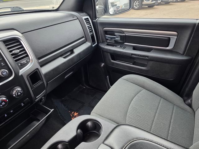 Used 2024 RAM 1500 Classic Warlock AWD/4WD image 36