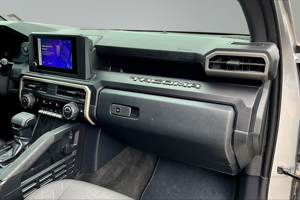 Used 2025 Toyota Tacoma SR image 28