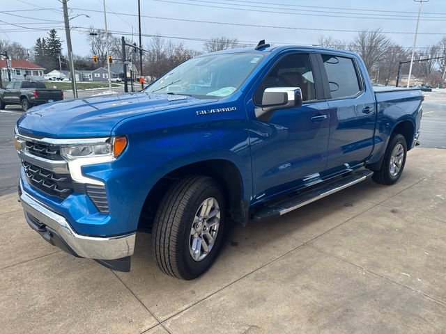 Used 2022 Chevrolet Silverado 1500 LT w/ Protection Package image 5