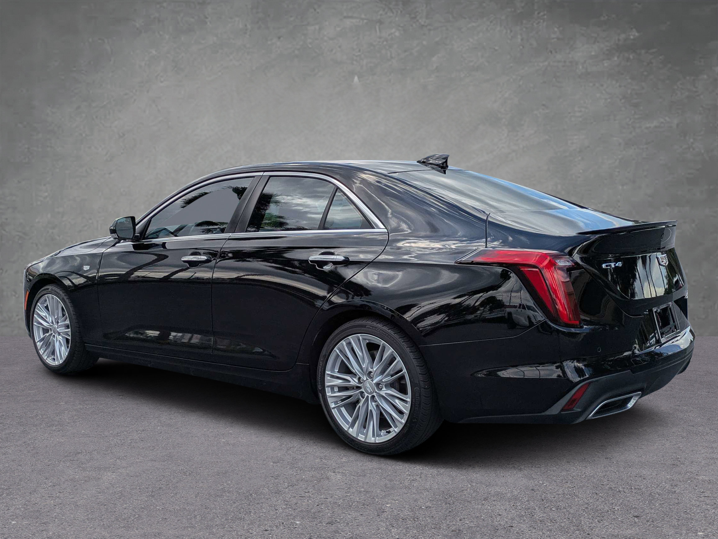 Used 2023 Cadillac CT4 Premium Luxury w/ Climate Package RWD image 2