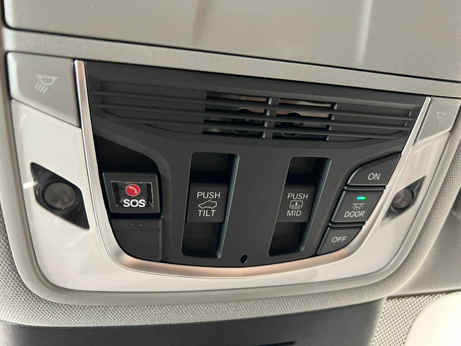 New 2026 Acura MDX SH-AWD w/ Advance Package image 18