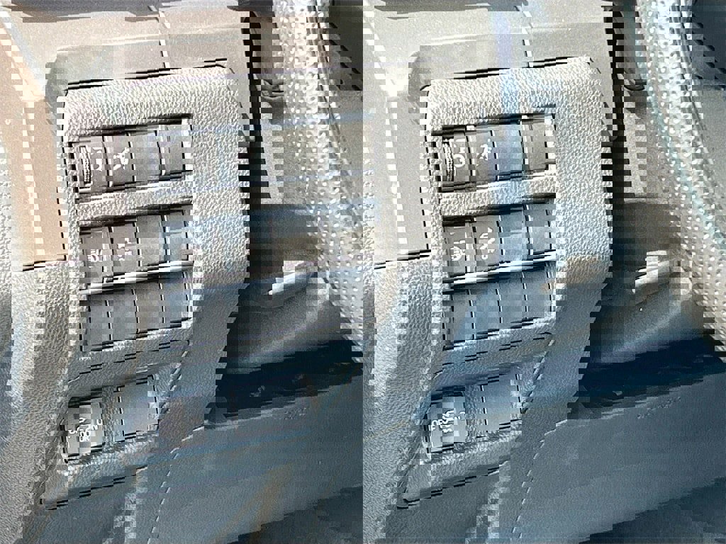 New 2025 Toyota Tacoma SR5 image 11