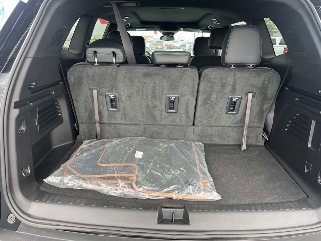Certified 2024 GMC Acadia AT4 w/ LPO, Floor Liner Package image 12