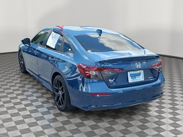 Used 2025 Honda Civic Sport image 4