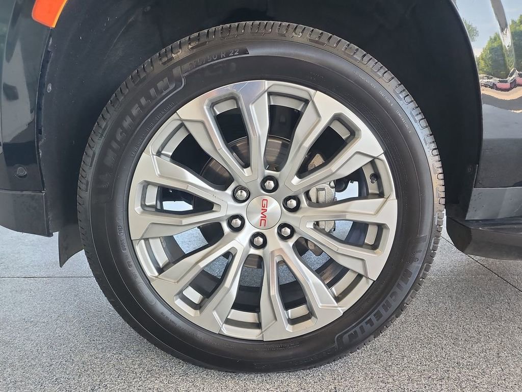 Certified 2023 GMC Yukon Denali w/ Advanced Technology Package AWD/4WD image 33
