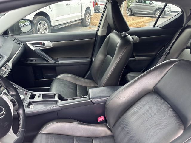 Used 2011 Lexus CT 200h Premium FWD image 12