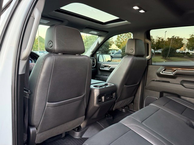 Used 2023 Chevrolet Silverado 1500 LT Trail Boss w/ LT Trail Boss Premium Package AWD/4WD image 19