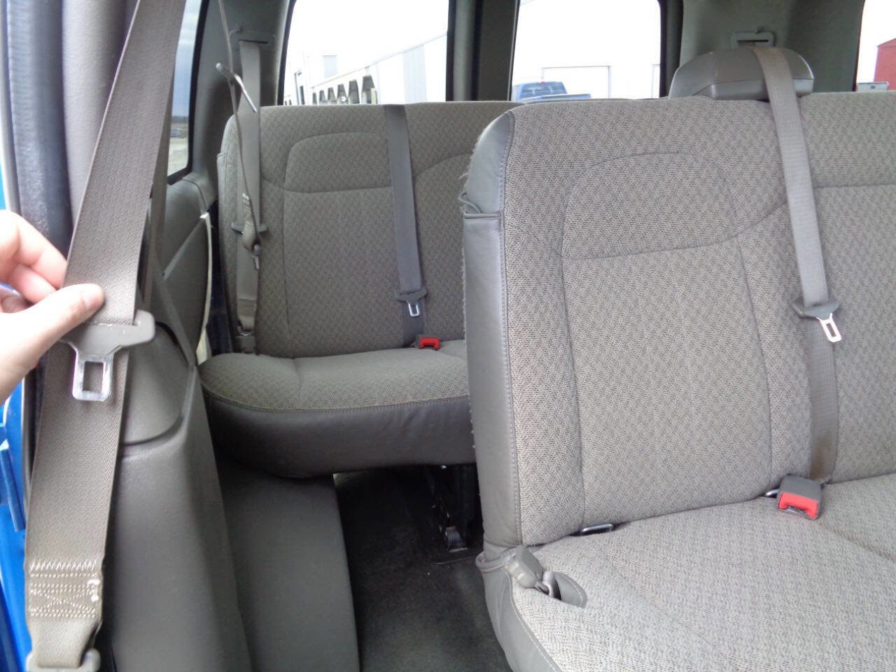 Used 2018 GMC Savana 3500 LT w/ LT Preferred Equipment Group image 36